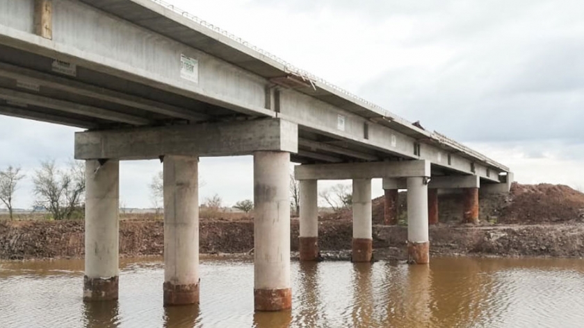 Realizarán pruebas de carga sobre los nuevos puentes de Don Cristóbal