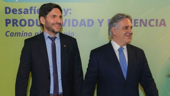 Llaryora en Experiencia IDEA Rosario: Federalismo, desarrollo productivo y macroeconomía ordenada