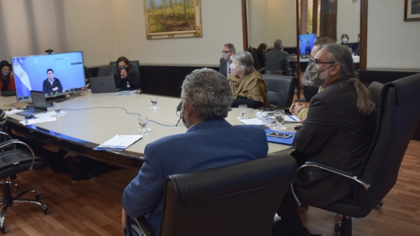 Basterra y De Pedro presentaron los avances del Plan Ganadero en el Consejo Federal Agropecuario