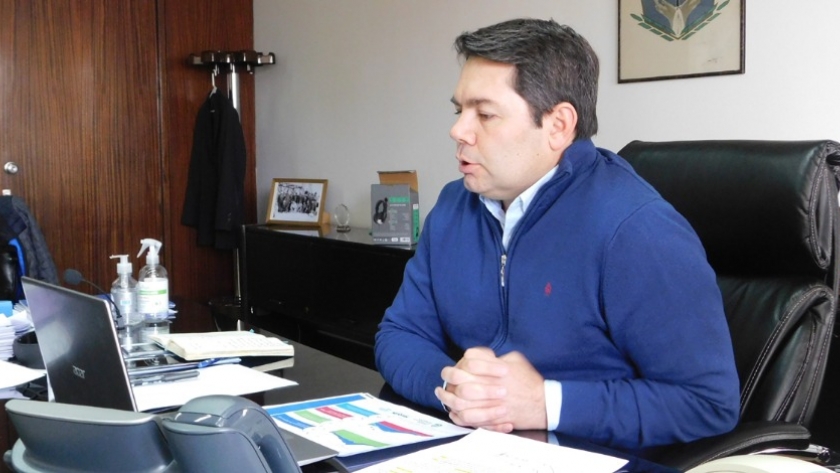 Monteiro recalcó la necesidad de incrementar la infraestructura de transporte en Vaca Muerta