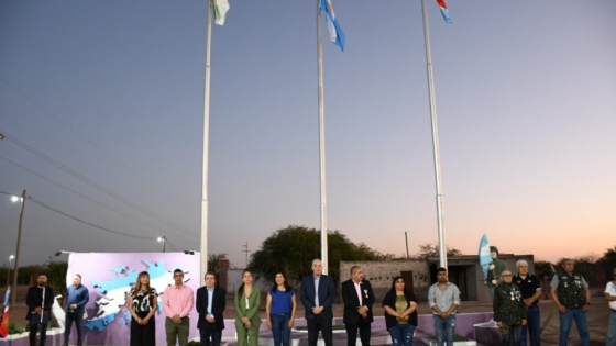 En Villa Figueroa inauguraron viviendas sociales, una plaza saludable y un monumento a los Héroes de Malvinas