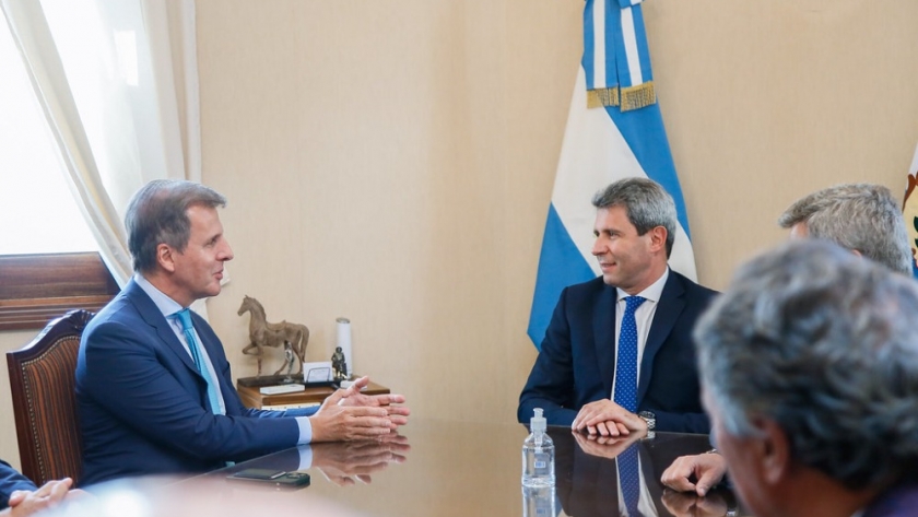 Sergio Uñac recibió al economista Martín Redrado