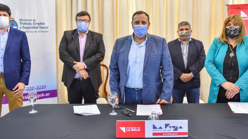 El Gobierno provincial asistirá económicamente a trabajadores agrarios y agroindustriales