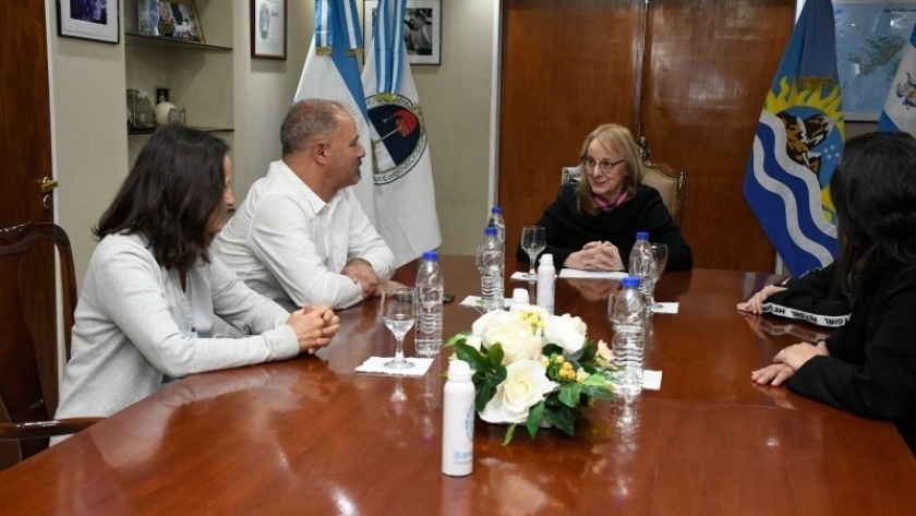 Alicia recibió en audiencia a autoridades de Derechos Humanos y Antropología Forense