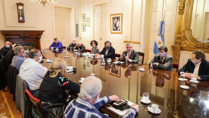 El Presidente recibió a la CGT: “Somos los únicos que tenemos un proyecto que genera inversión, producción y trabajo”