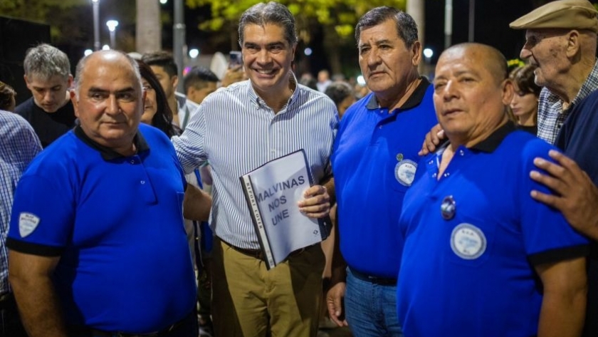 Más obras para la comunidad: Capitanich habilitó refacciones de la plaza central de Concepción del Bermejo