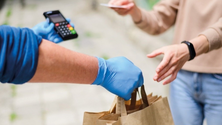 Economía capacitará a comerciantes para adaptar el punto de venta a la nueva normalidad
