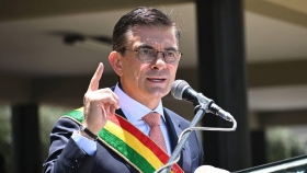 Rodrigo Paz impulsa un giro político en Bolivia: suspendió acuerdos con Irán y busca fortalecer la relación con Estados Unidos