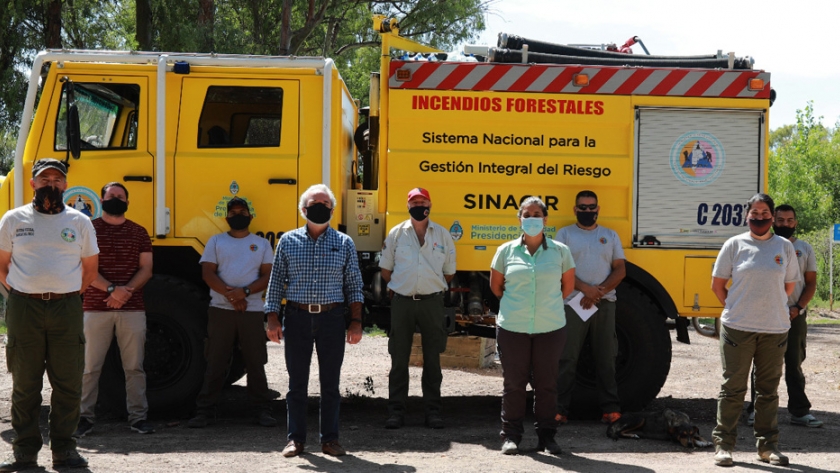 Ambiente recibe la visita de referentes del Servicio Nacional de Manejo del Fuego