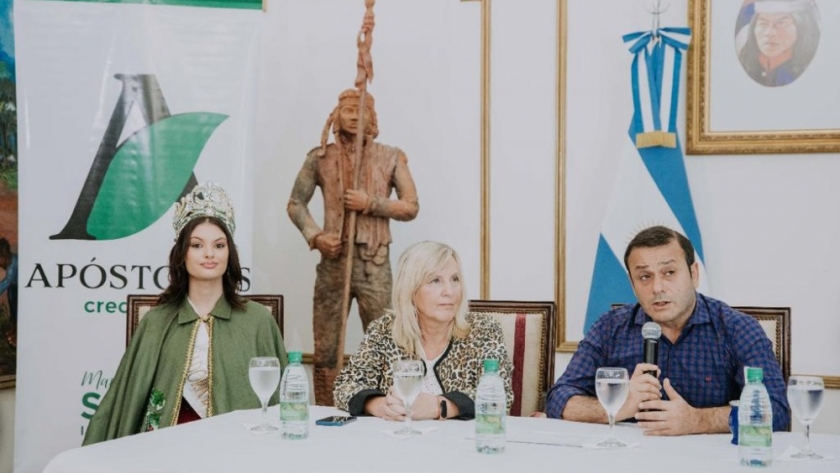 Presentaron la nueva edición de la Fiesta Nacional de la Yerba Mate en casa de gobierno