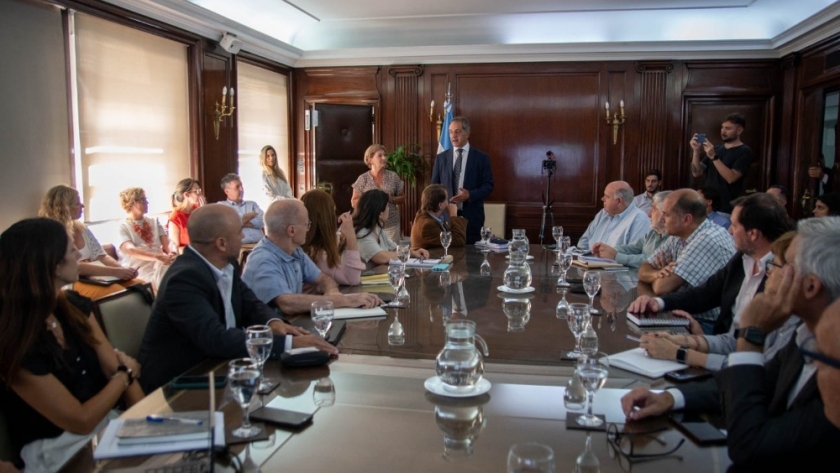 Scioli y Lamas encabezaron una nueva mesa de trabajo con referentes ambientales del Estado nacional