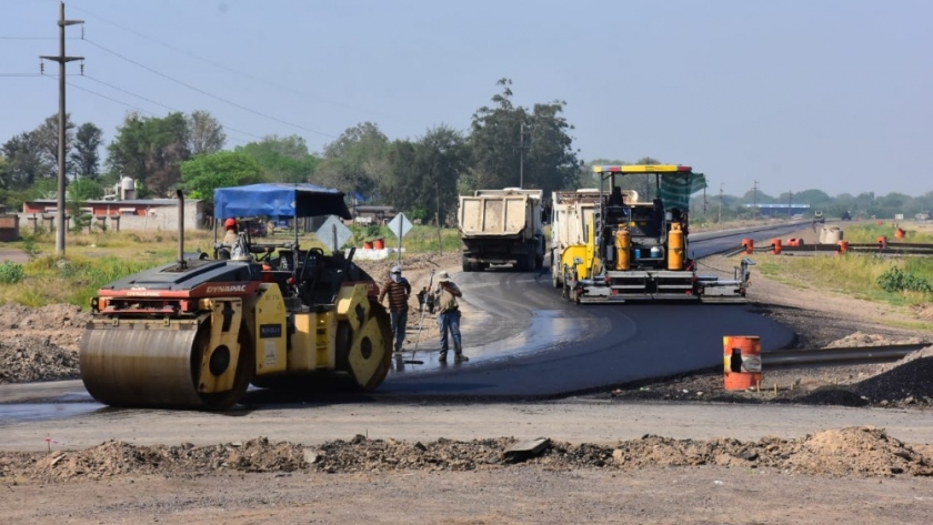 Vialidad Provincial ejecuta importantes obras en la capital formoseña