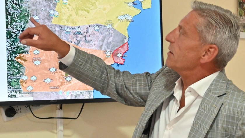 Arcioni analizó el Mapa Situación de la Provincia