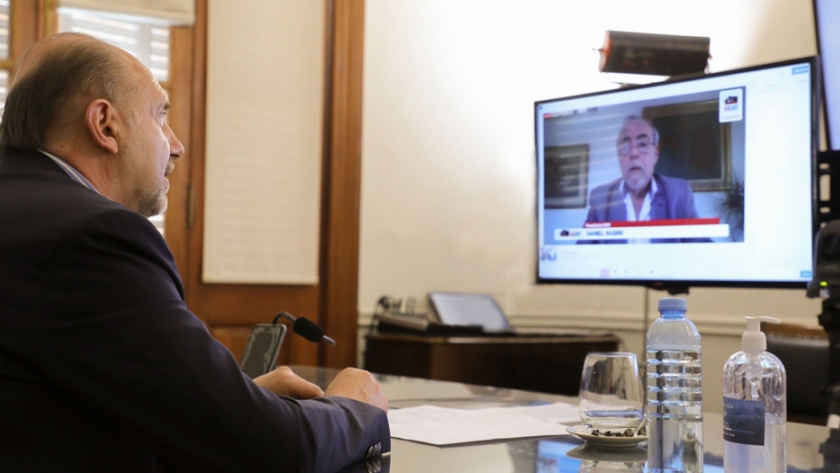 Perotti destacó el compromiso de la provincia de Santa Fe y de sus instituciones para que se realice la obra del dragado de la hidrovía