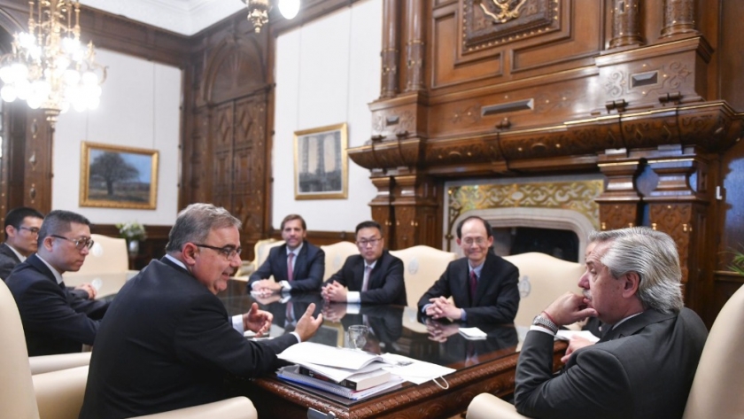 Con Alberto, Raúl ratificó el acuerdo para que Zijin Mining aporte $429 millones al nuevo Fondo Fiduciario Minero