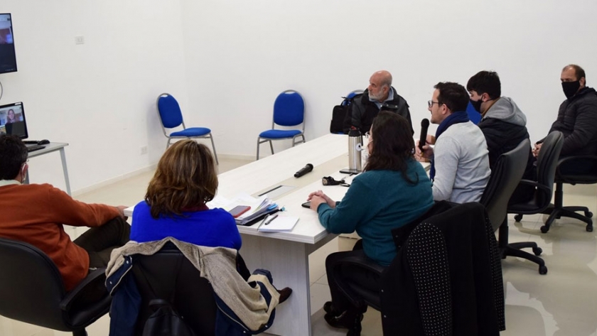 Entre Ríos y Santa Fe avanzan en un plan de trabajo conjunto para la preservación del recurso ictícola