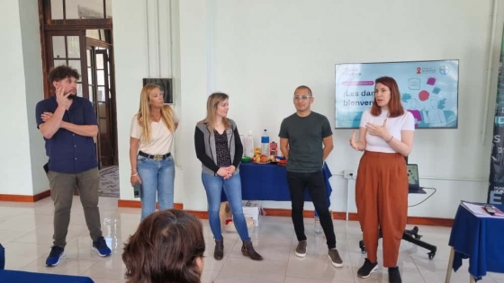 Rojas fortalece la educación en salud sexual y reproductiva con nuevas capacitaciones