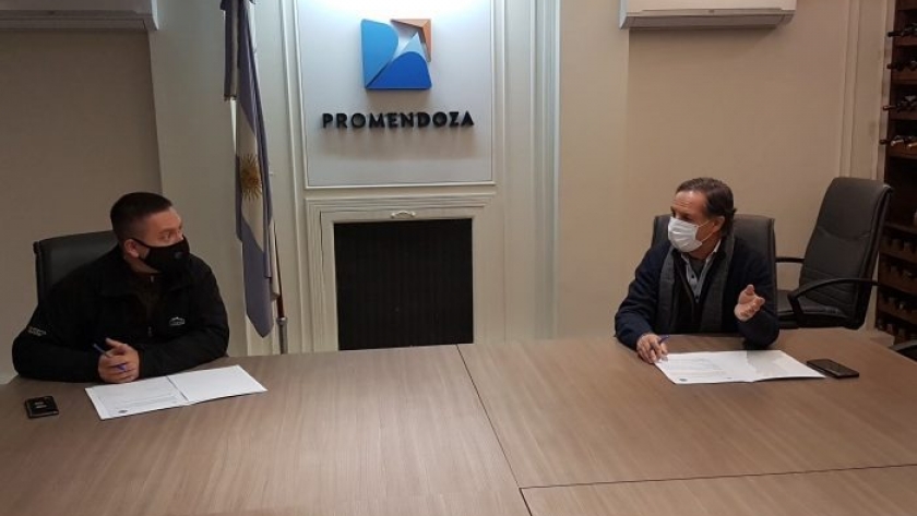 Pymes exportadoras podrán certificar con IRAM y financiarse con Pymexporta