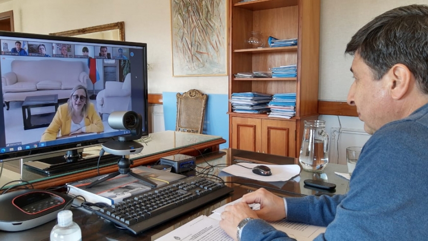 Arroyo y Paira firmaron acuerdos para potenciar la economía popular en Entre Ríos