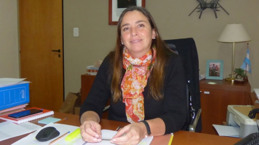 La industria alimenticia y la obra pública como salida económica para Jacinto Arauz