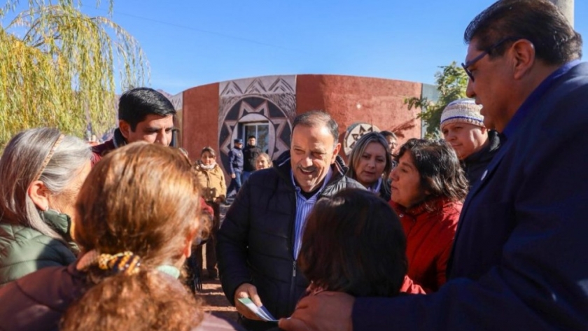Vinchina inauguró su Mercado Artesanal y apuesta al turismo regional