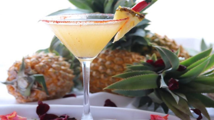 Cócteles de piña a otro nivel 