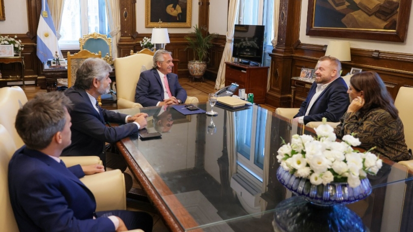 El presidente se reunió con el investigador del CONICET que avanza hacia un tratamiento clínico contra el cáncer