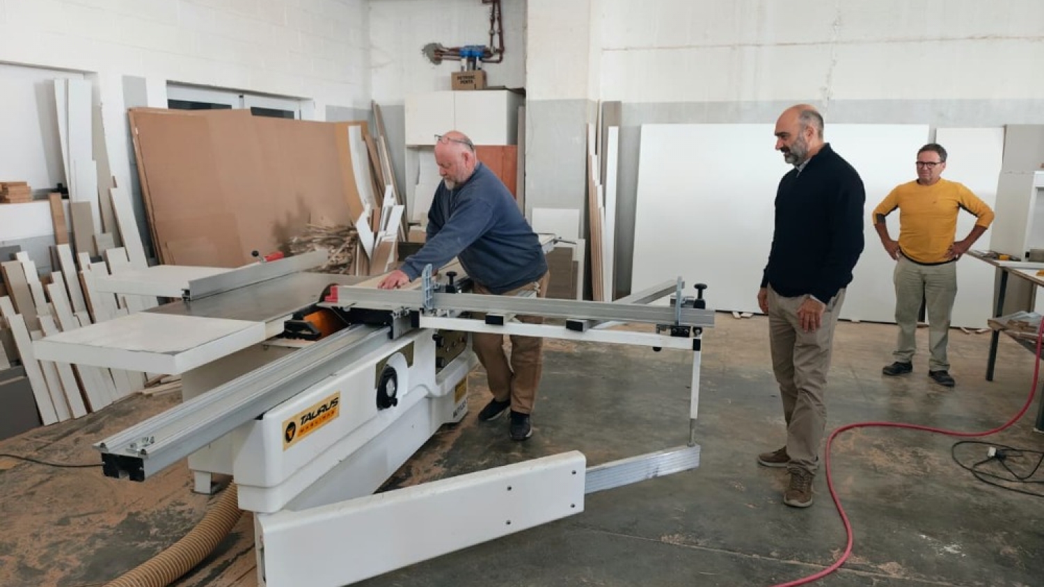 Trombotto impulsa incubadoras para el desarrollo local