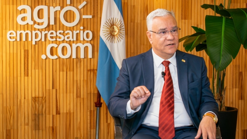 Fernando Camargo: “Brasil no creció con subsidios: creció con tecnología, innovación y ciencia”