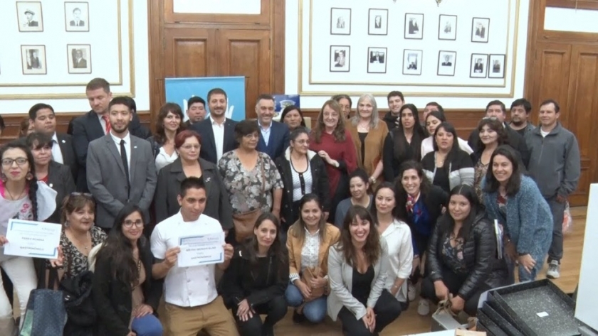 El Gobierno de Santa Cruz continúa potenciando el desarrollo económico-social de la provincia