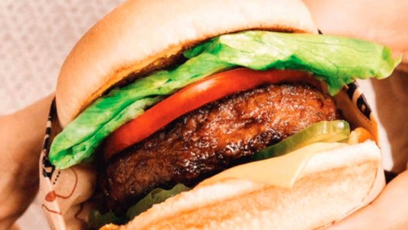 Qué es el "polvo de arvejas" y por qué los gigantes de la alimentación invierten en este negocio