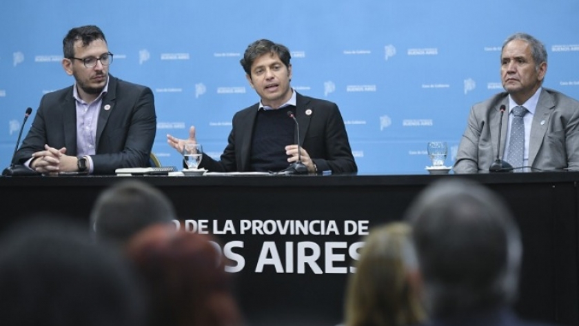 Kicillof realizó una conferencia de prensa en el Salón Dorado