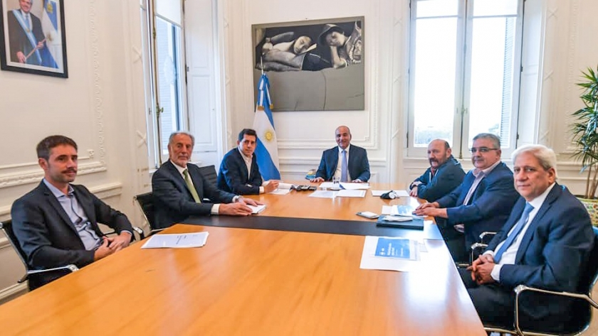 Insfrán mantuvo una reunión de trabajo de misión técnica a Israel