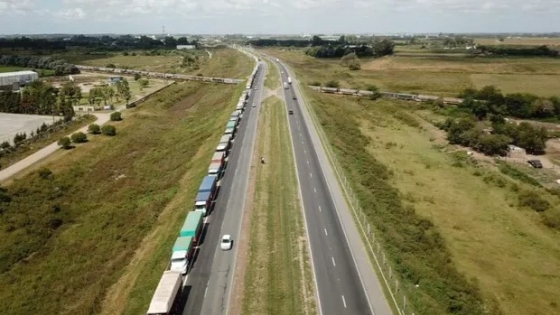 Recuperación productiva y demanda externa: se duplica el ingreso de camiones de soja a los puertos