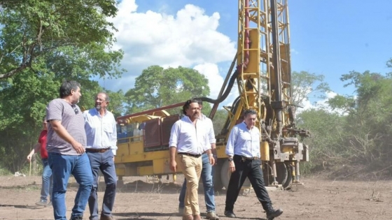 En Tartagal, el gobernador Sáenz supervisó obras en marcha para solucionar el abastecimiento de agua