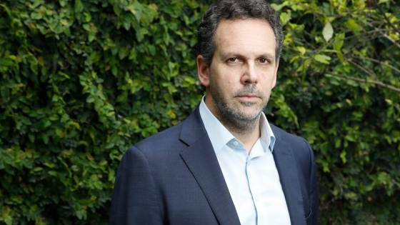 Sandleris advierte que el Gobierno necesita comprar reservas para cumplir con el FMI