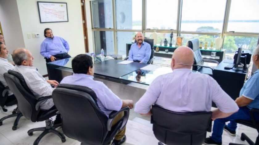 Gildo Insfrán se reunió con referentes gremiales de Comercio