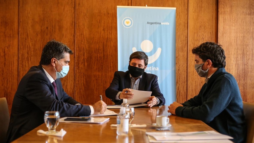 Arroyo y Capitanich firmaron la implementación del Potenciar Trabajo en Chaco