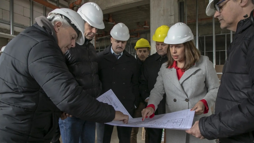 Carreras destacó el avance de las obras en el Hospital de Bariloche