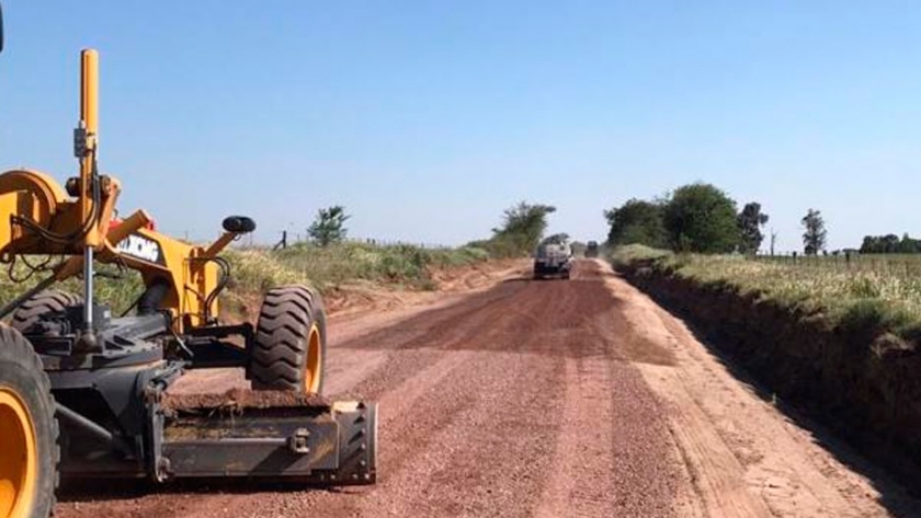 Caminos rurales: enripiarán 15 kilómetros que unen a las rutas 9 y 17