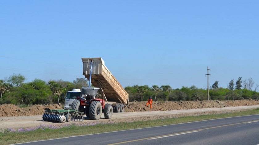 Gildo Insfrán anunció el inicio de las obras de la autovía de la Ruta 11 en el tramo Mansilla-Tatané