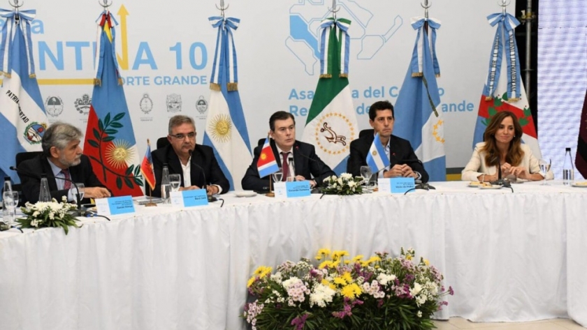 Los gobernadores del Norte Grande dieron pasos importantes en la primera reunión del 2023 en Catamarca
