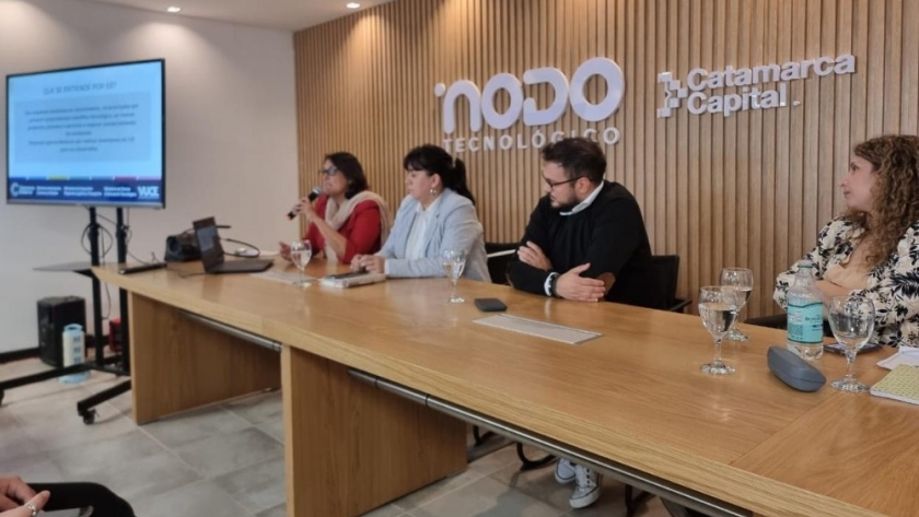 Se realizó la jornada de capacitación Servicios al Mundo
