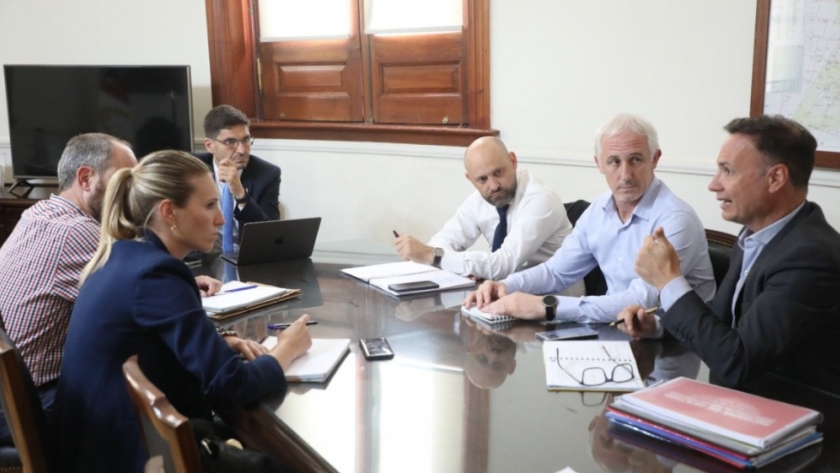Cosecha gruesa: Santa Fe ya coordina acciones para la llegada de más de 2 millones de camiones a los puertos