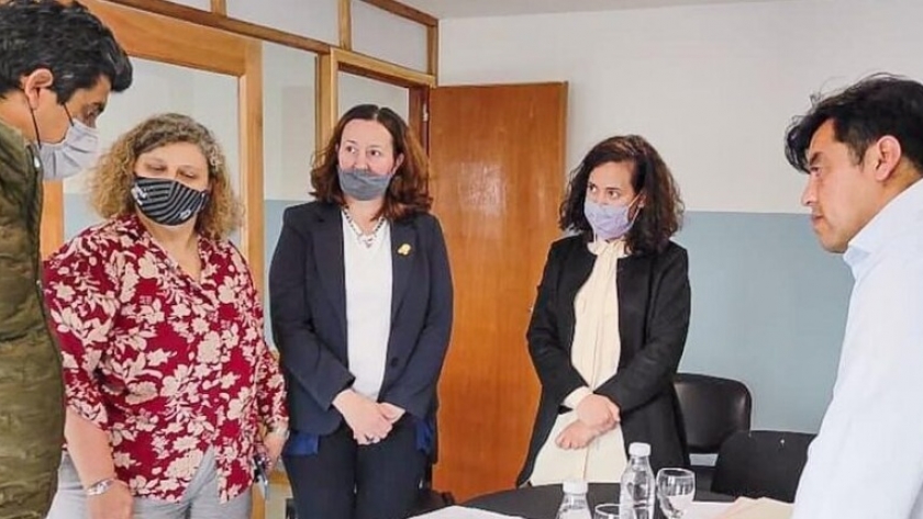 La Ministra Castiglione participó del traspaso de titularidad del predio que será utilizado para la delegación del CIEFAP en Tolhuin