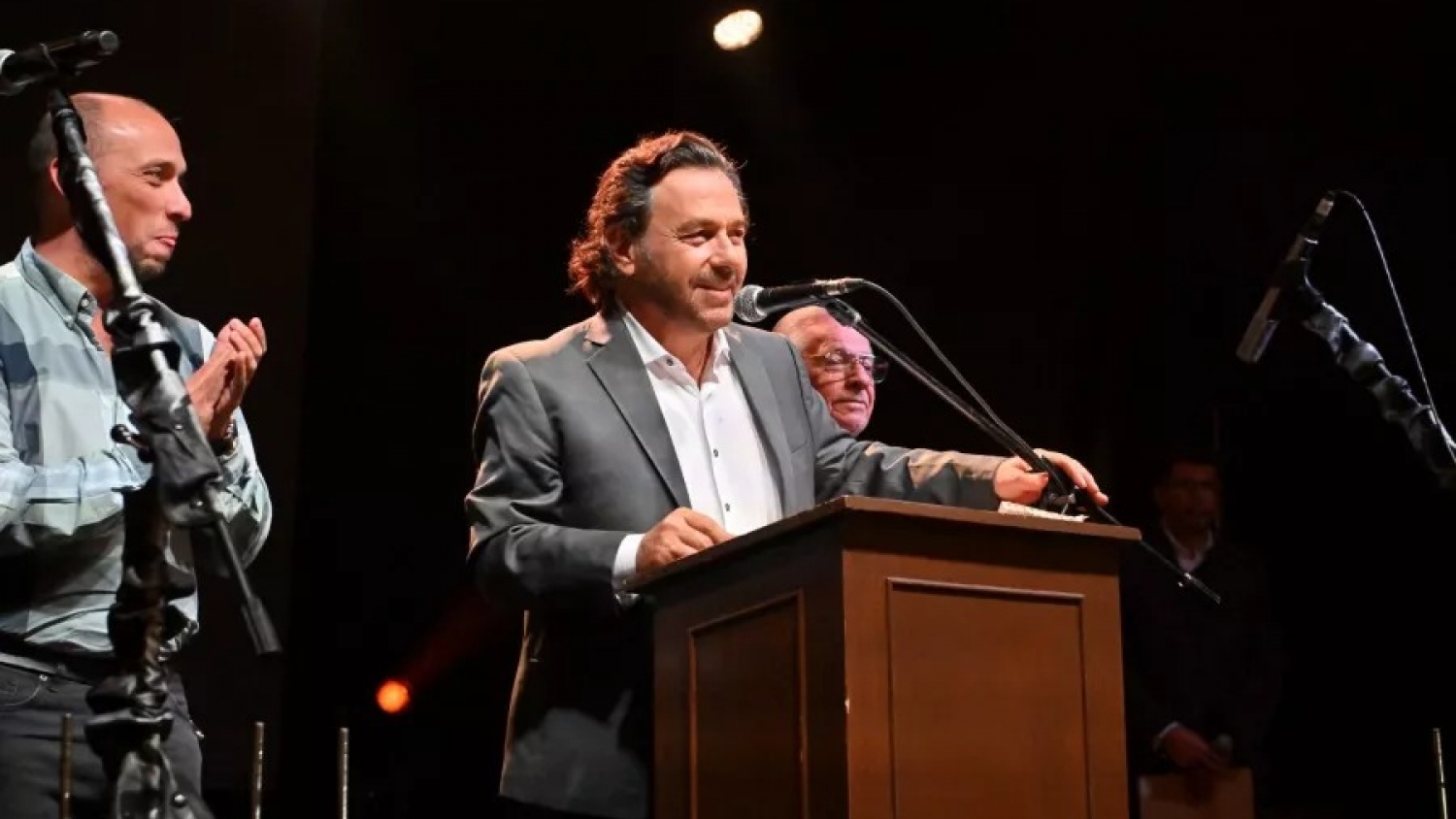 Sáenz respaldó a productores en concurso de caballos