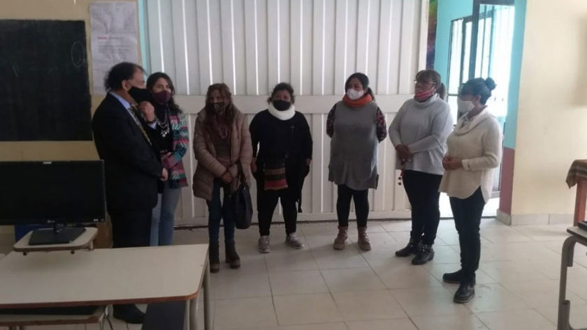 Evalúan reactivar fuentes laborales