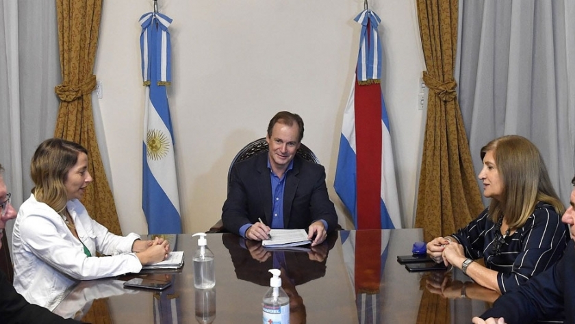Bordet asistirá a municipios con dificultades para pagar sueldos