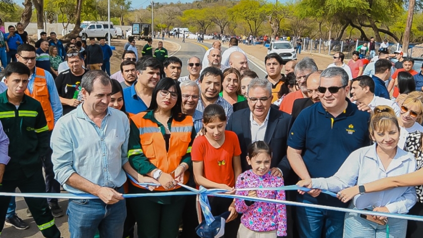 Raúl Jalill inauguró la primera etapa de la Ruta 7, una vía que transformará el Este Provincial