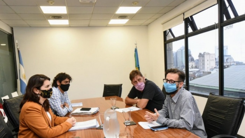 Simone y Fernández mantuvieron un encuentro para obras en Moreno